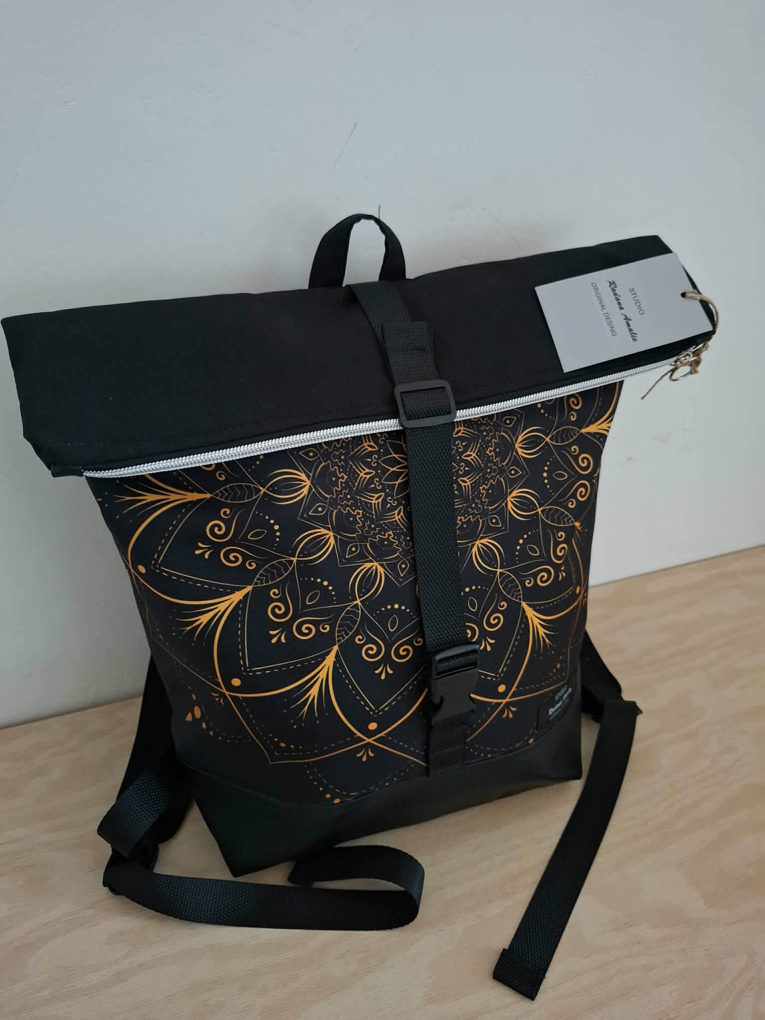 Dámský batoh Zlatá mandala