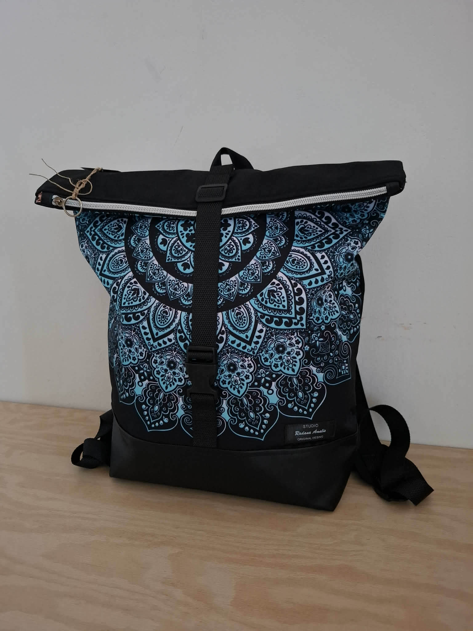 Dámský batoh Modrá mandala